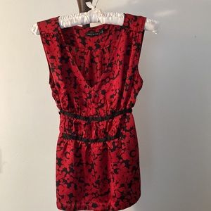 Limited - womens- med